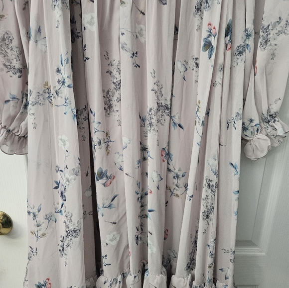 NWT  Mac Duggal Lilac Floral Print Ruched Raglan Sleeve Tiered Gown Sz 10 68199 - Picture 10 of 12